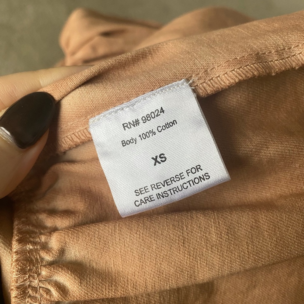 Love the Label Faded Ruffle Mini Dress NWOT - Picture 5 of 5
